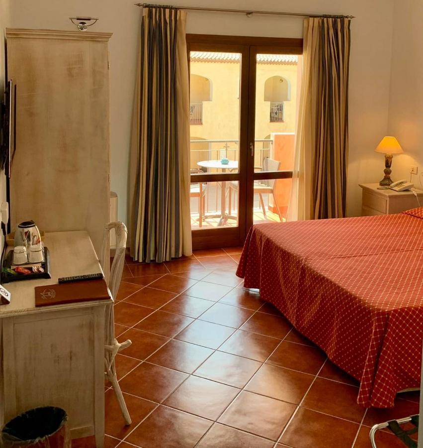 Hotel Monti Di Mola Porto Cervo Exteriér fotografie