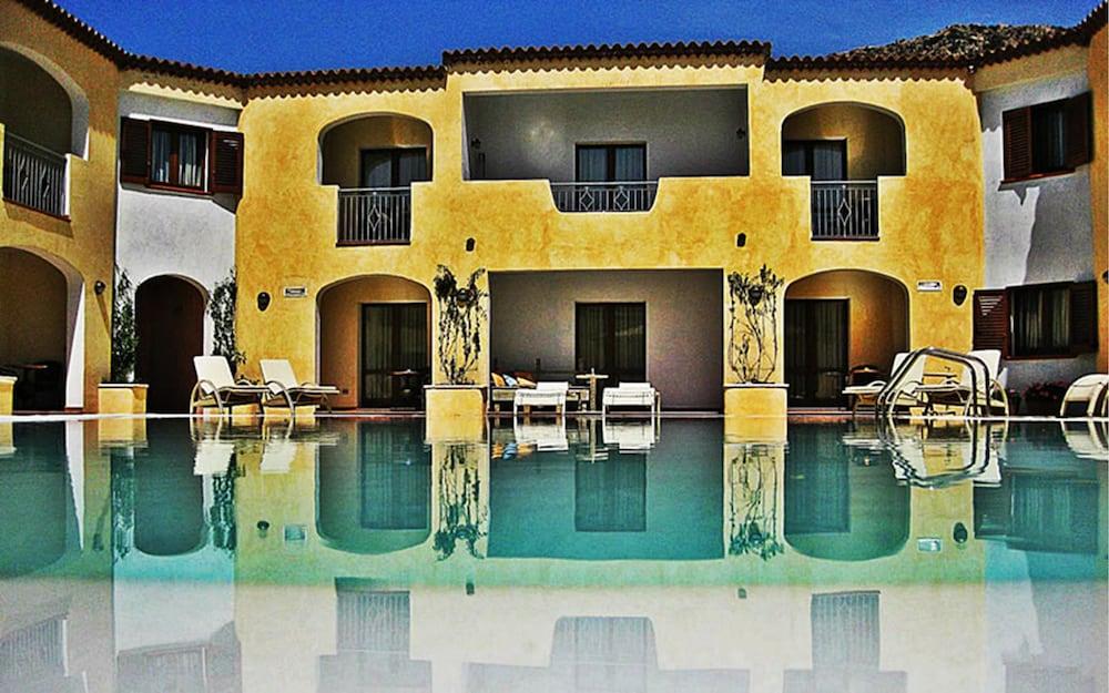 Hotel Monti Di Mola Porto Cervo Exteriér fotografie