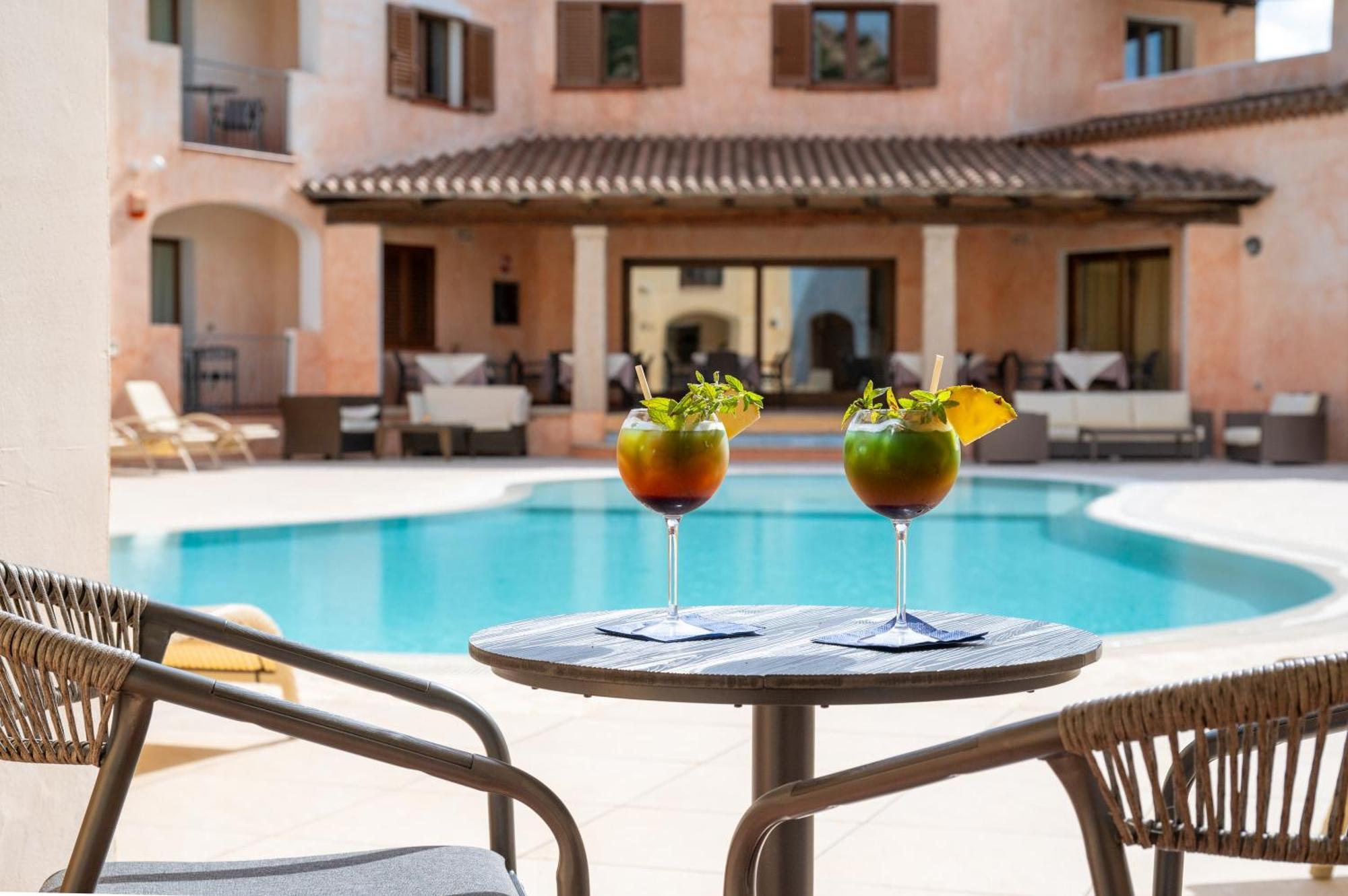 Hotel Monti Di Mola Porto Cervo Exteriér fotografie